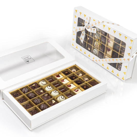 32 pieces classical Chocolate box