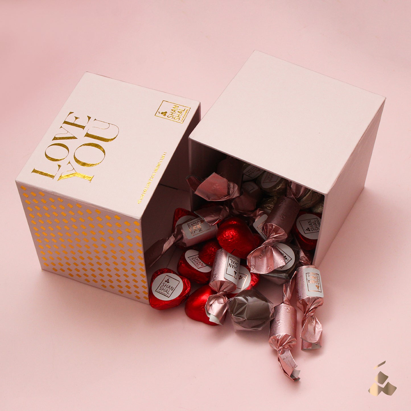 Love you cubical chocolate Package